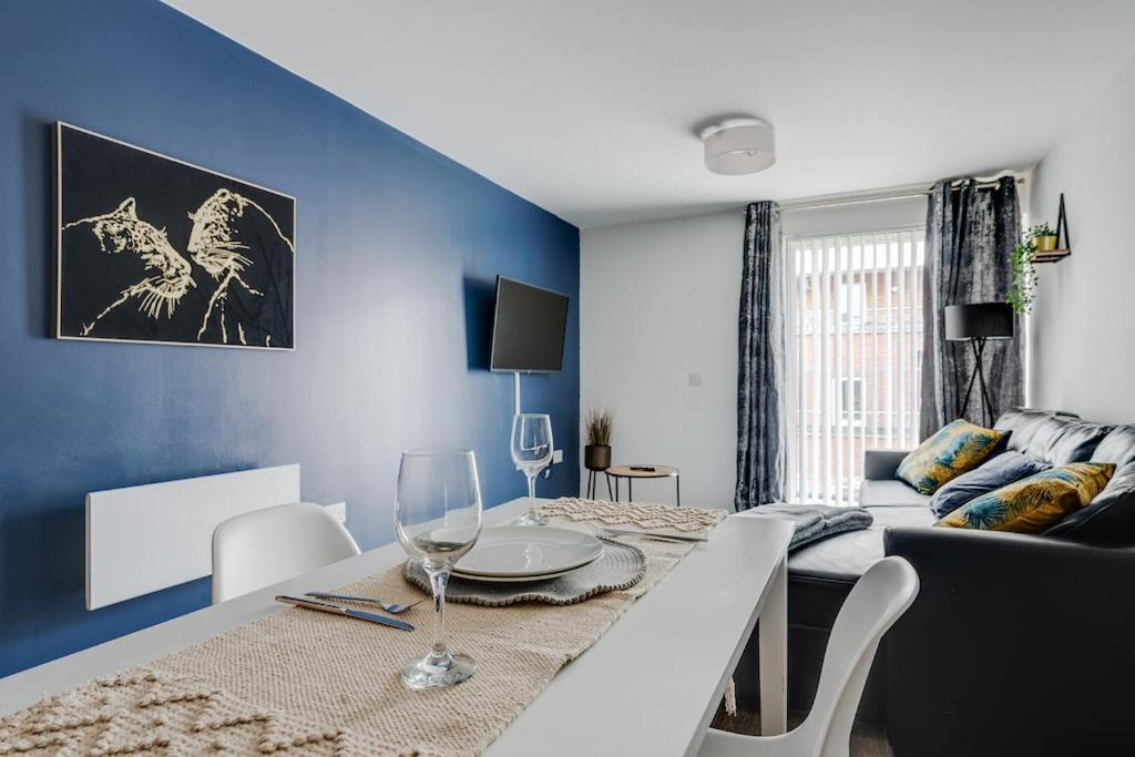 City Living Penthouse Apartment With Parking 맨체스터 외부 사진