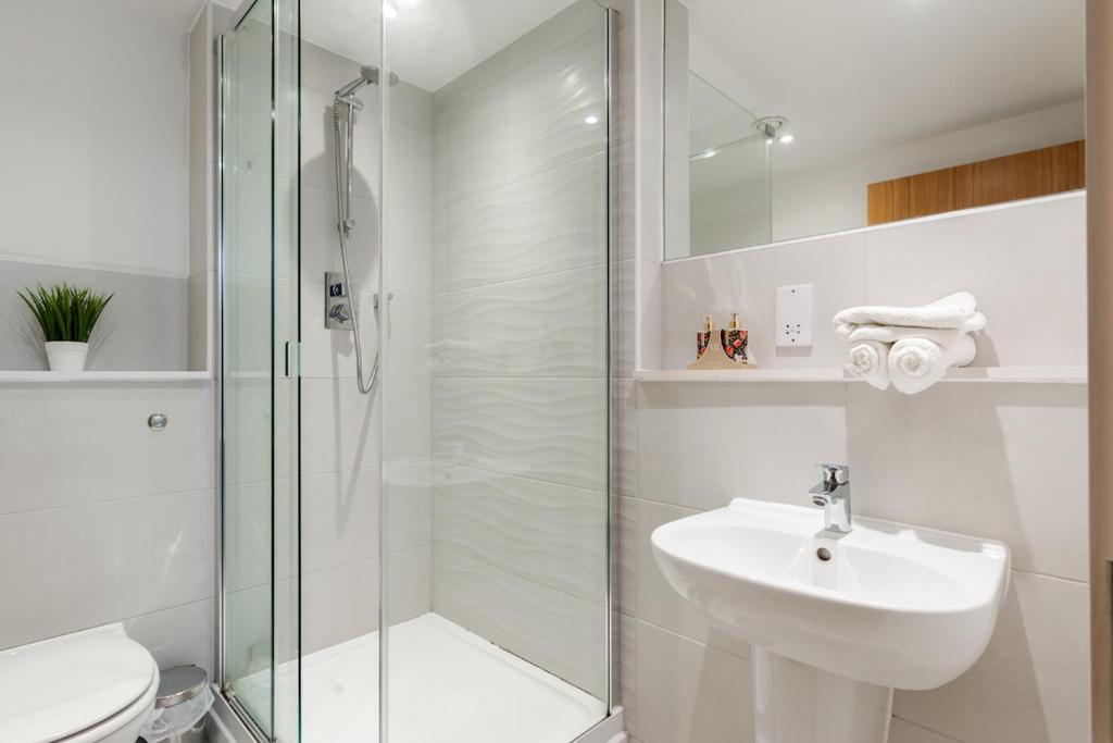City Living Penthouse Apartment With Parking 맨체스터 외부 사진